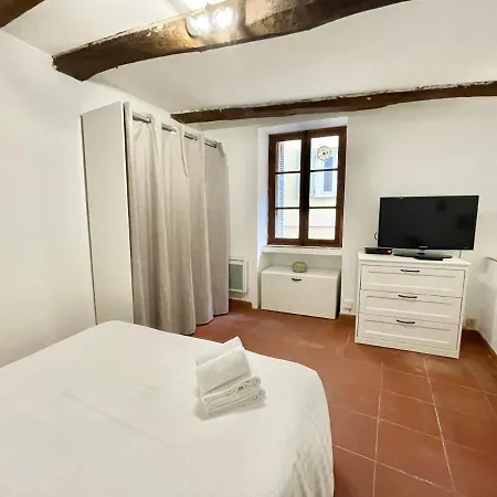 Acquassoma Vielle Duplex Apartman Menton